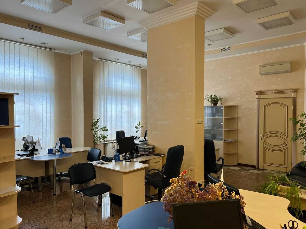Sell office. Киев, Жилянская, 78 — photo 5